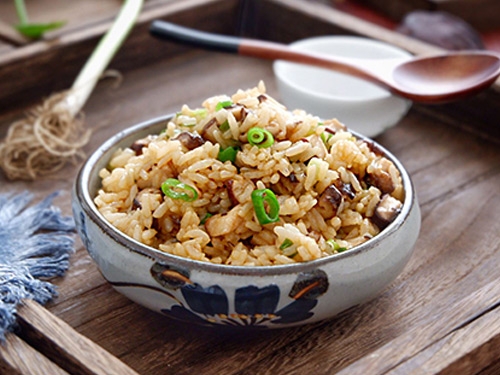 剩米饭处理，依然可以很美味！